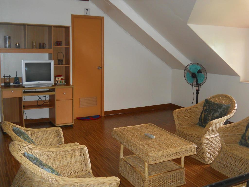 Lagrosa Backpackers Coron Exterior foto